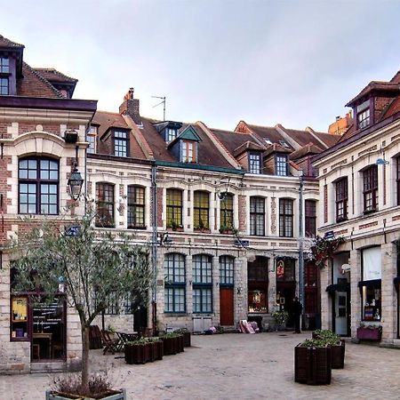 Old Town - Superb Apartment In Rue Esquermoise ! Lille Exterior foto