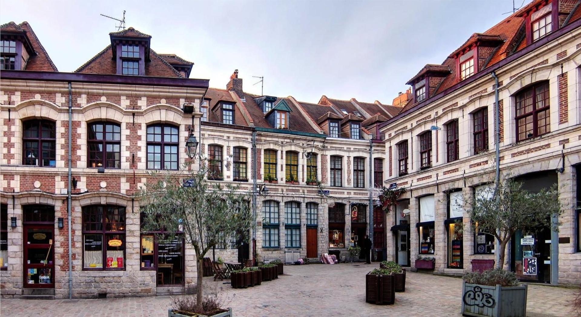 Old Town - Superb Apartment In Rue Esquermoise ! Lille Exterior foto
